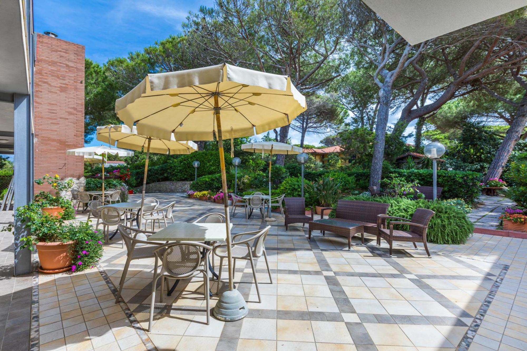 Residence Casa Di Caccia マリーナ・ディ・ビッボーナ エクステリア 写真